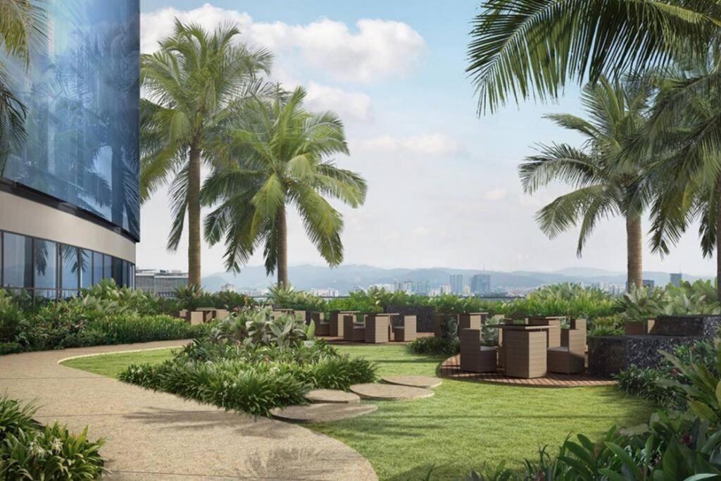 Pangsapuri Eaton Residences *