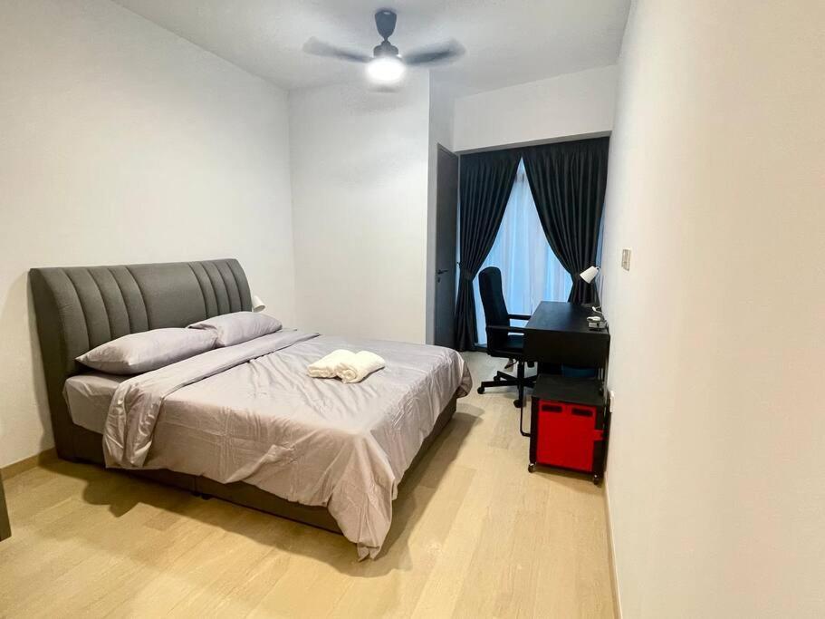 Pangsapuri Eaton Residences *